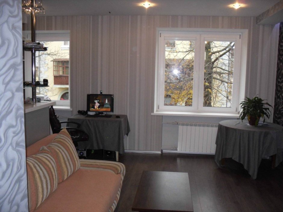 Угловая комната с двумя окнами хрущевка