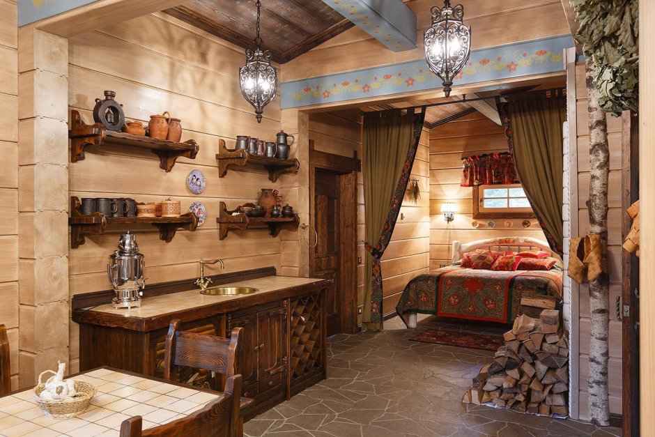 Изразцовый камин в интерьере в стиле Прованс