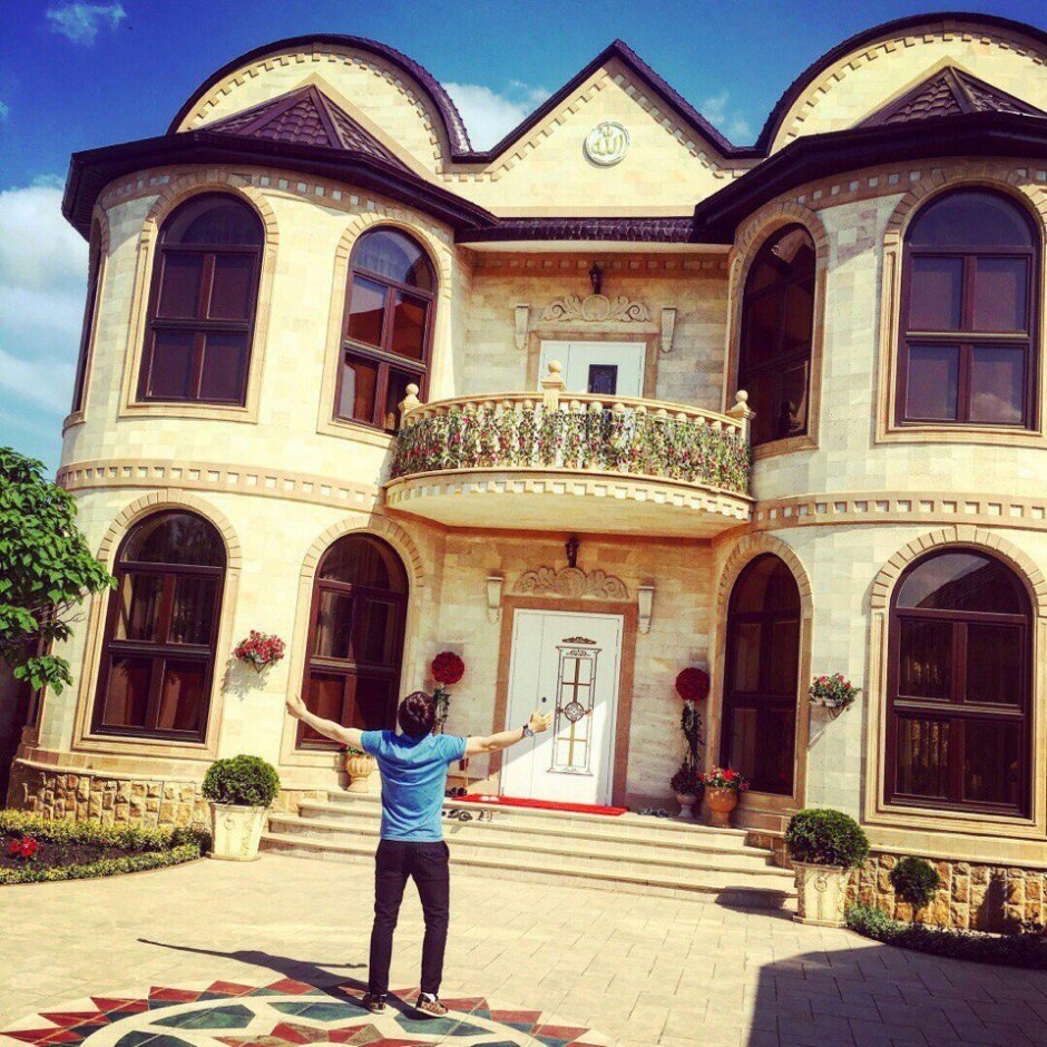 Дом в Кавказском стиле