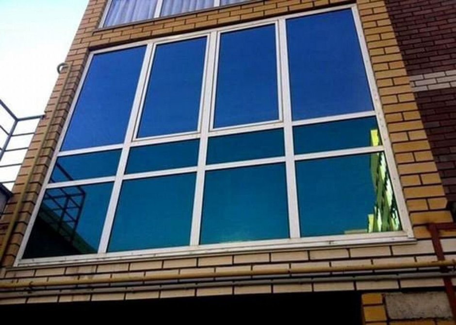 Зеркальная пленка на балкон