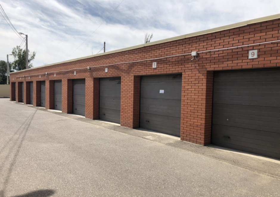 Гараж российский