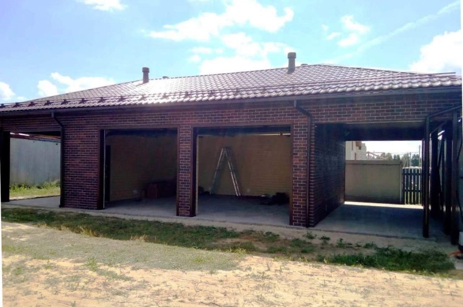 Отделка кирпичного гаража внутри