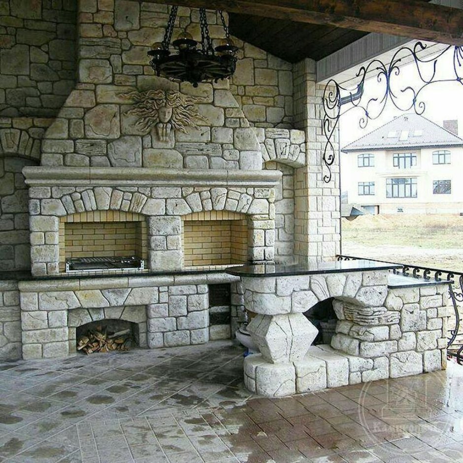 Барбекю из кирпича - мангальная зона.