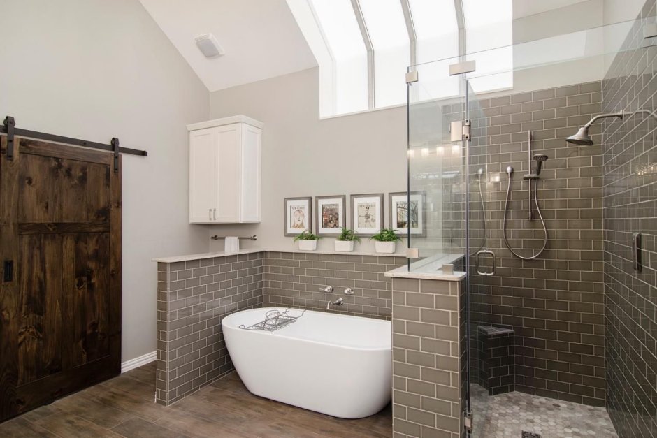 Проходная ванная комната