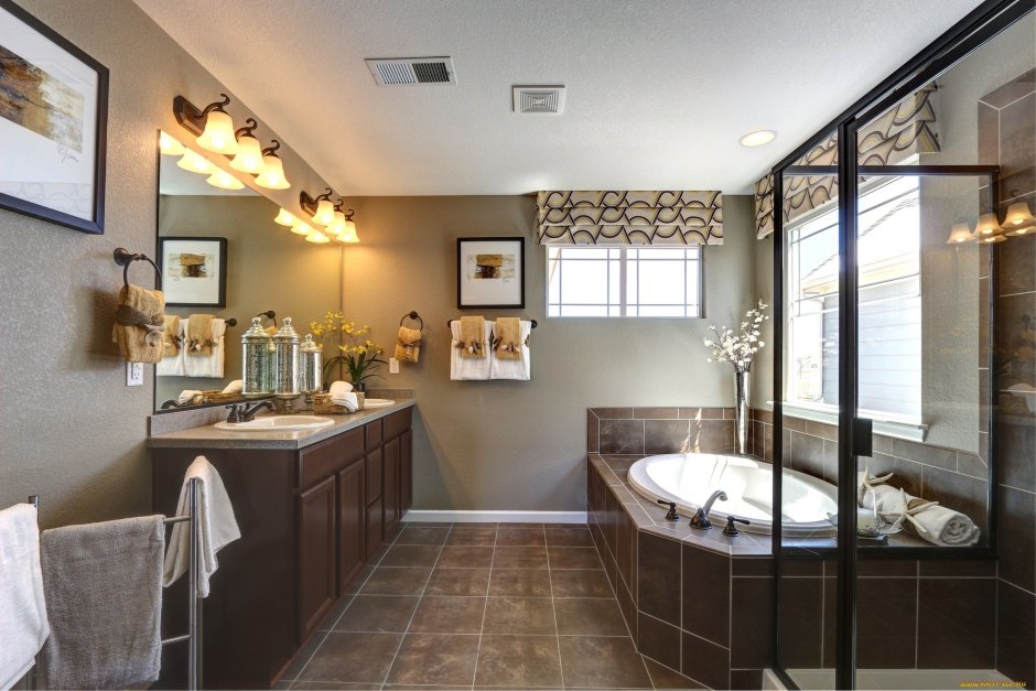 Проходная ванная комната