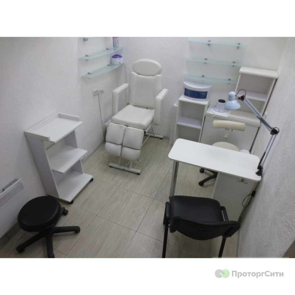 Раковина в маникюрном кабинете