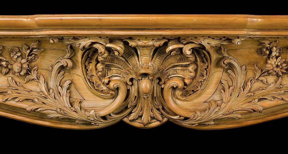 Резные зеркала в старинных усадьбах дворцах