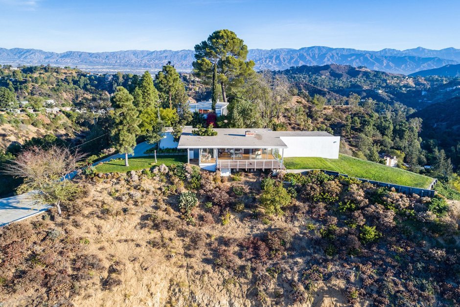 Рихард нейтра – «особняк в пустыне».