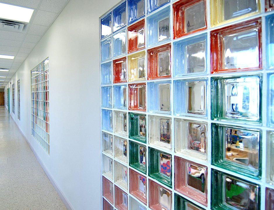 Стеклянные блоки для перегородок