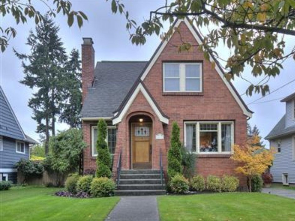 Деревенский коттедж в стиле Тюдоров