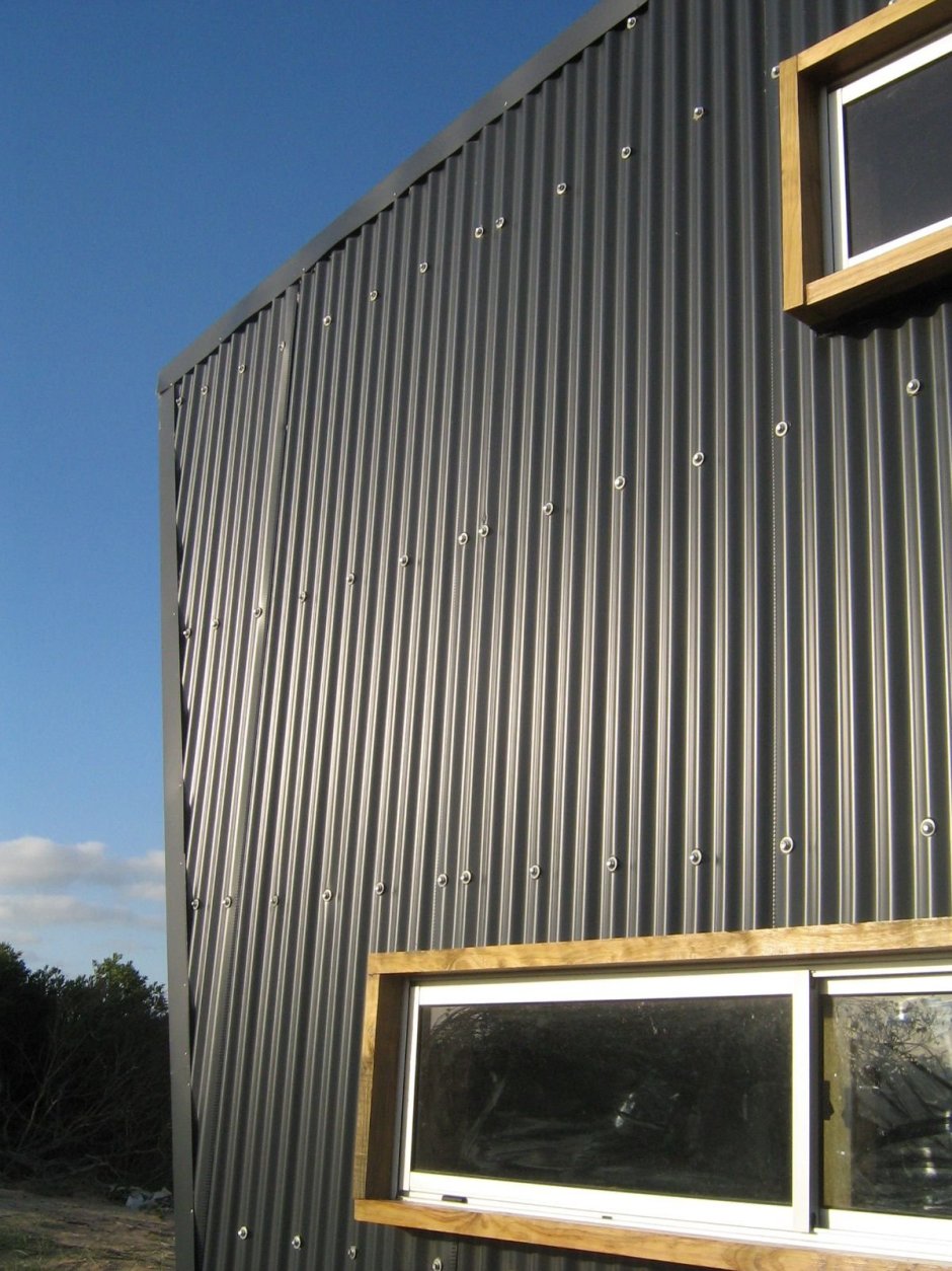 Фасад барнхаус профлист профнастил