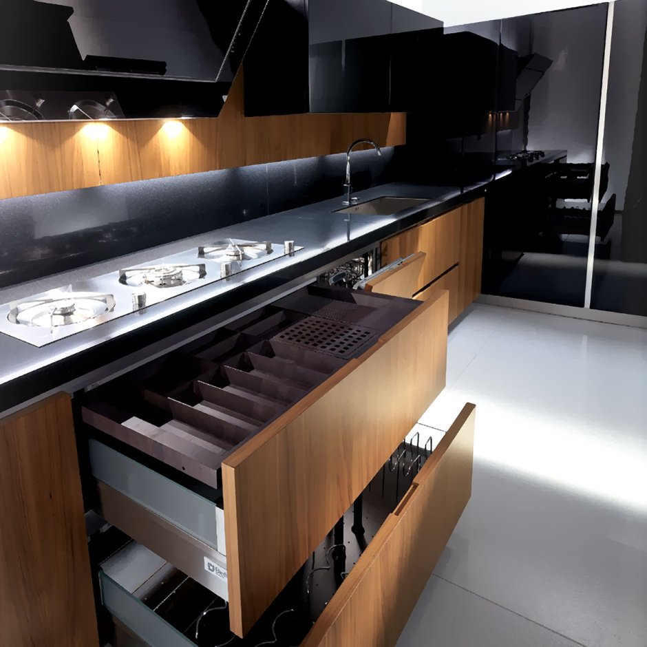 Кухонные гарнитуры с ручками