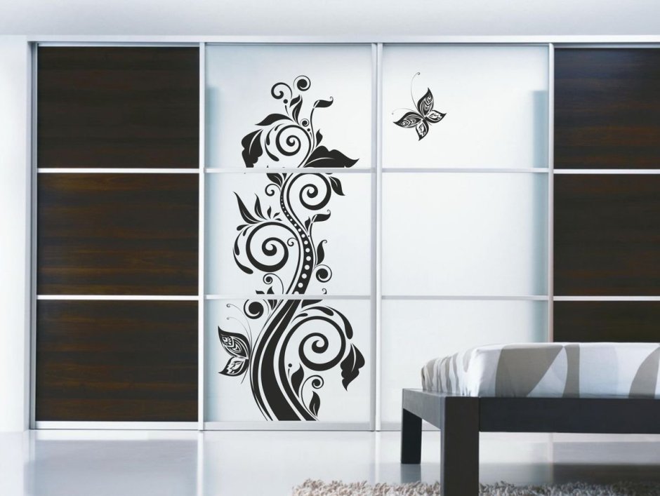 Декор шкафа купе