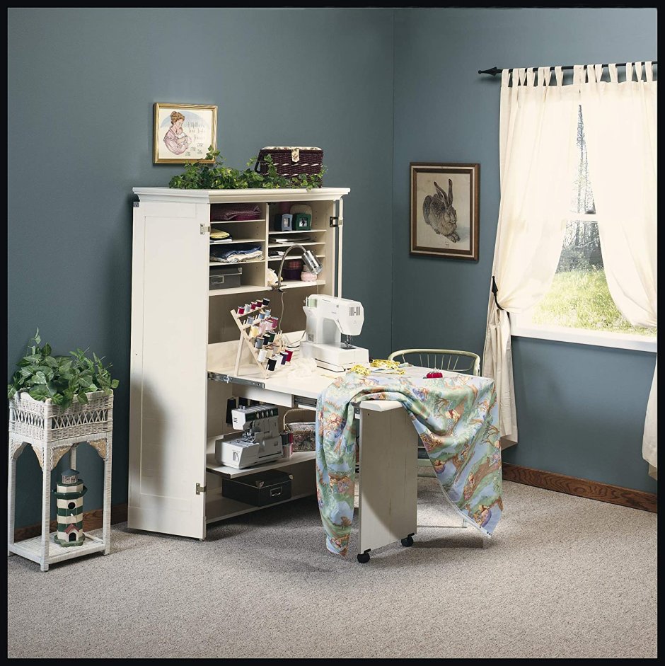 Стол для рукоделия