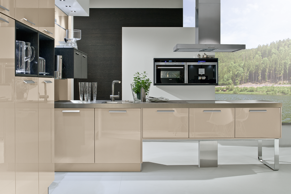 Кухня Модерн пастельных тонов