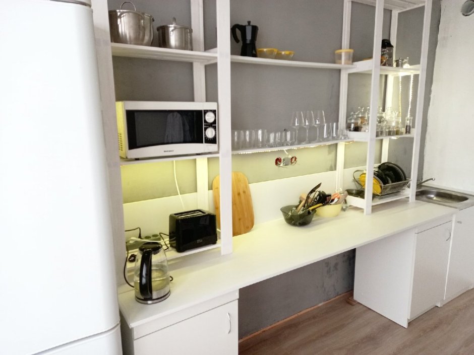 Кухня из поддонов для дачи