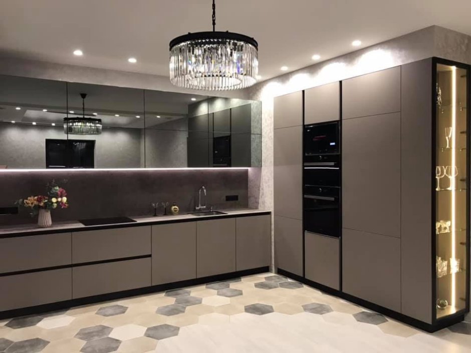 Кухонная мебель шоколадного цвета