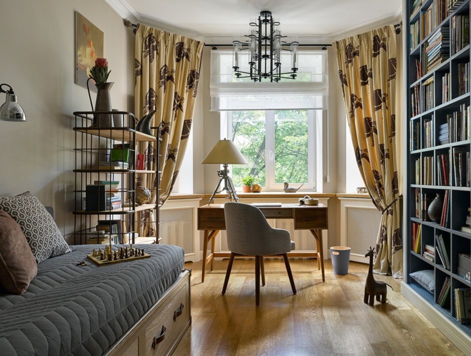 Рабочее место в эркере