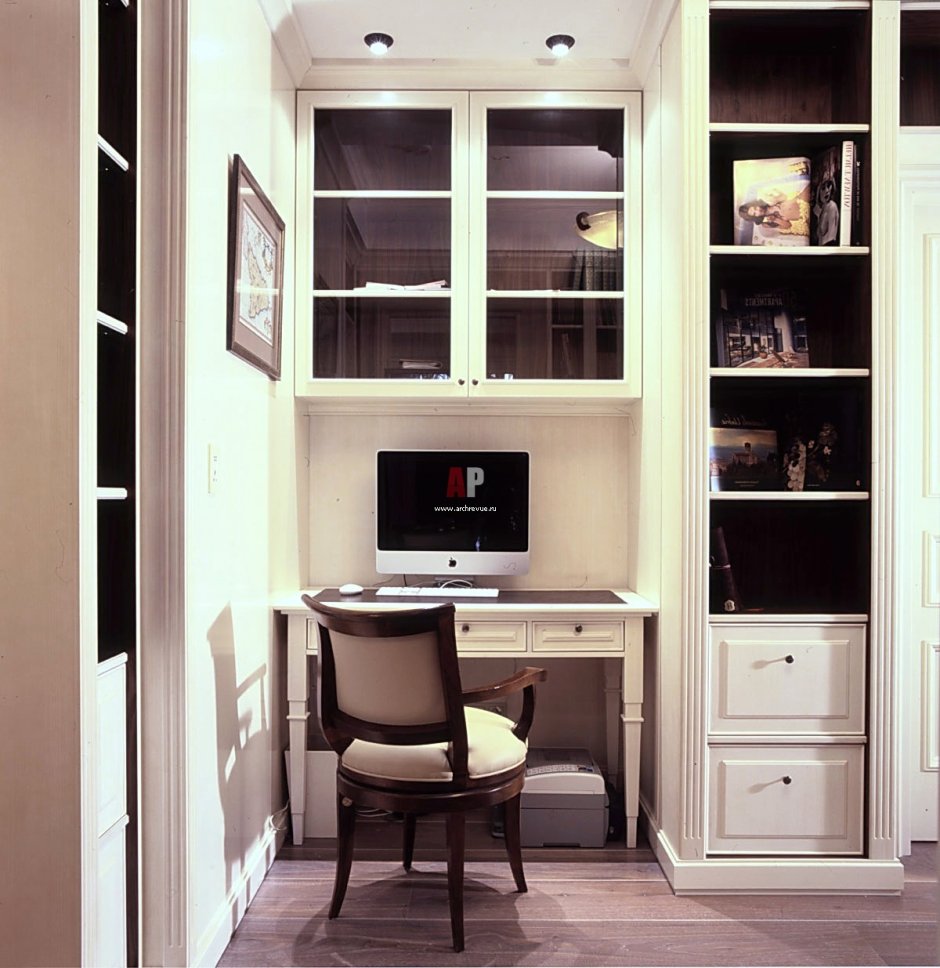 Книжный шкаф с рабочим местом
