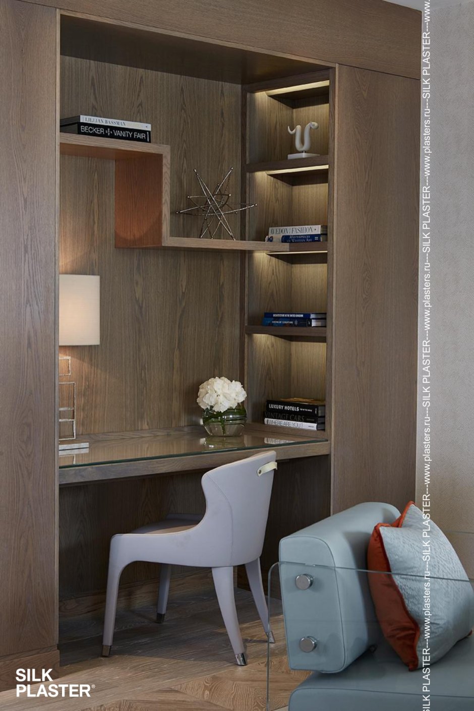 Рабочее место в шкафу