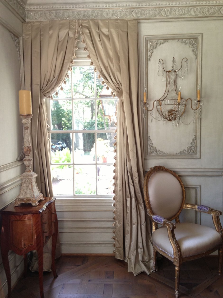 Шторы с ламбрекеном в стиле Прованс