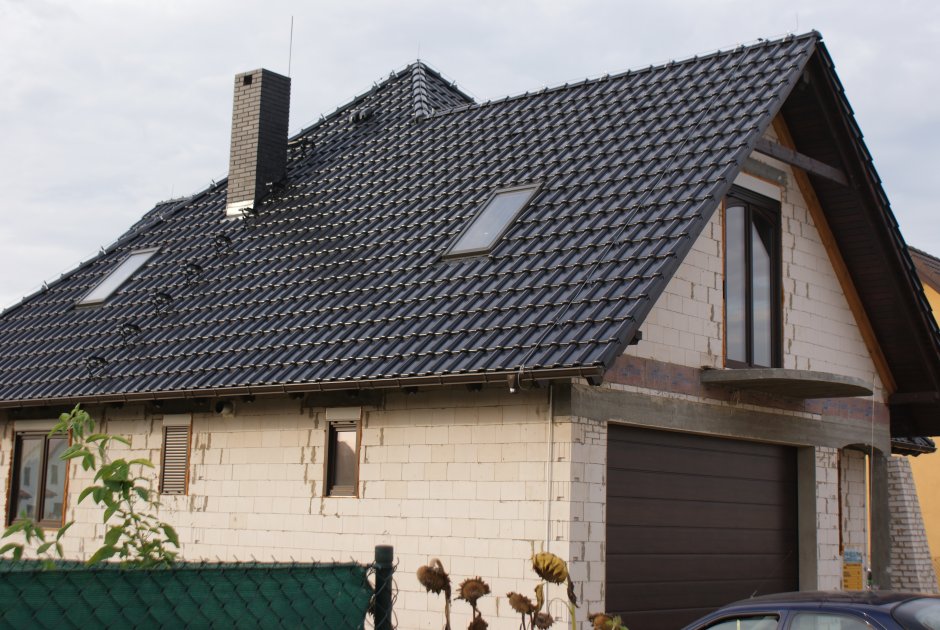 Металлочерепица графит 7024