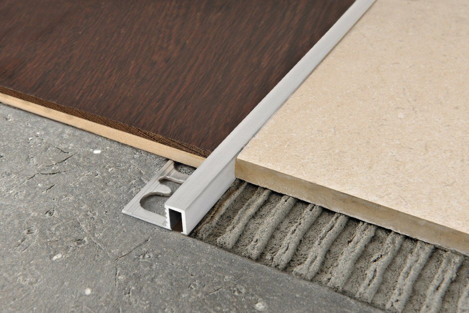 Т- образный стыковочный профиль анодированный алюминий