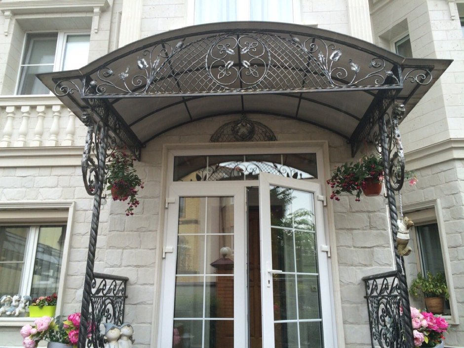 Кованная веранда