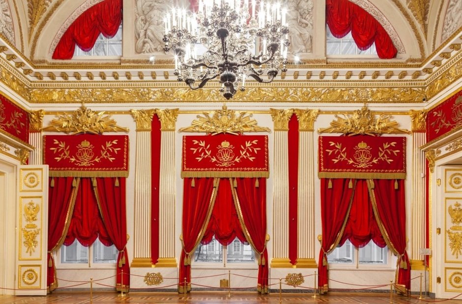 Тронный зал Екатерининского дворца