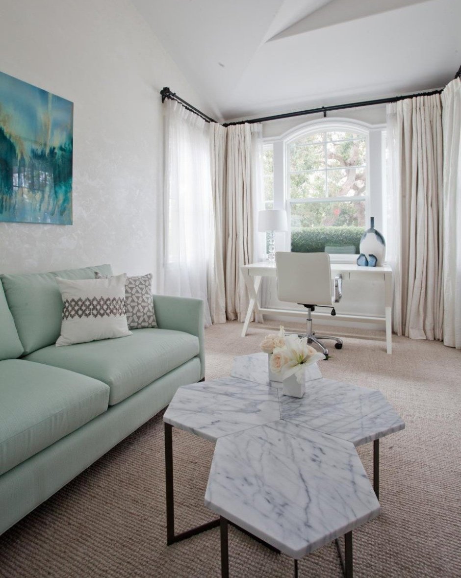 Цвет Тиффани в интерьере гостиной