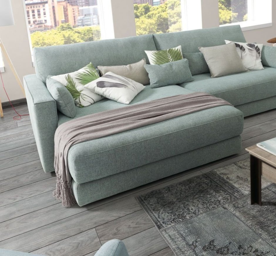 Интерьер в скандинавском стиле в бирюзовых тонах