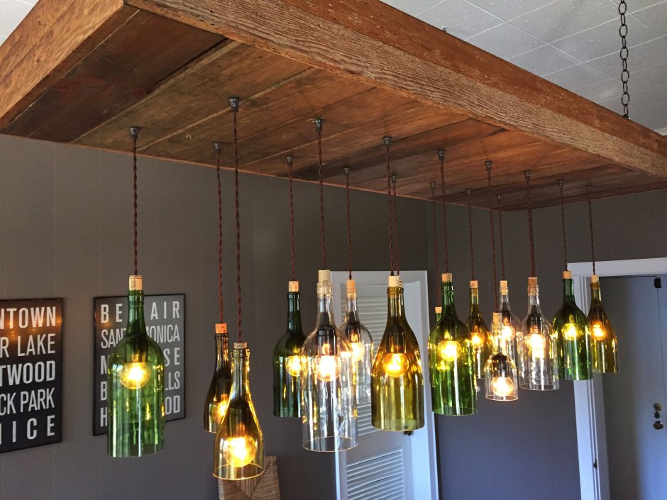 Люстра из спилов дерева