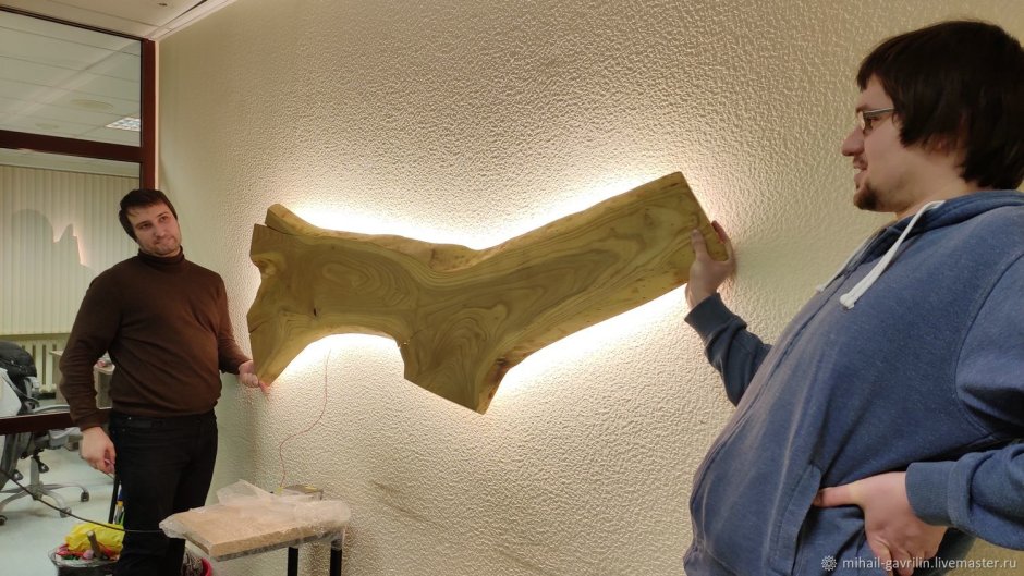 Подвесной светильник из коряги