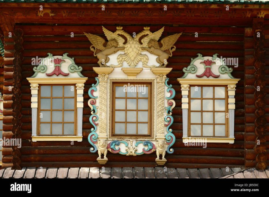 Дворец Алексея Михайловича в Коломенском окна