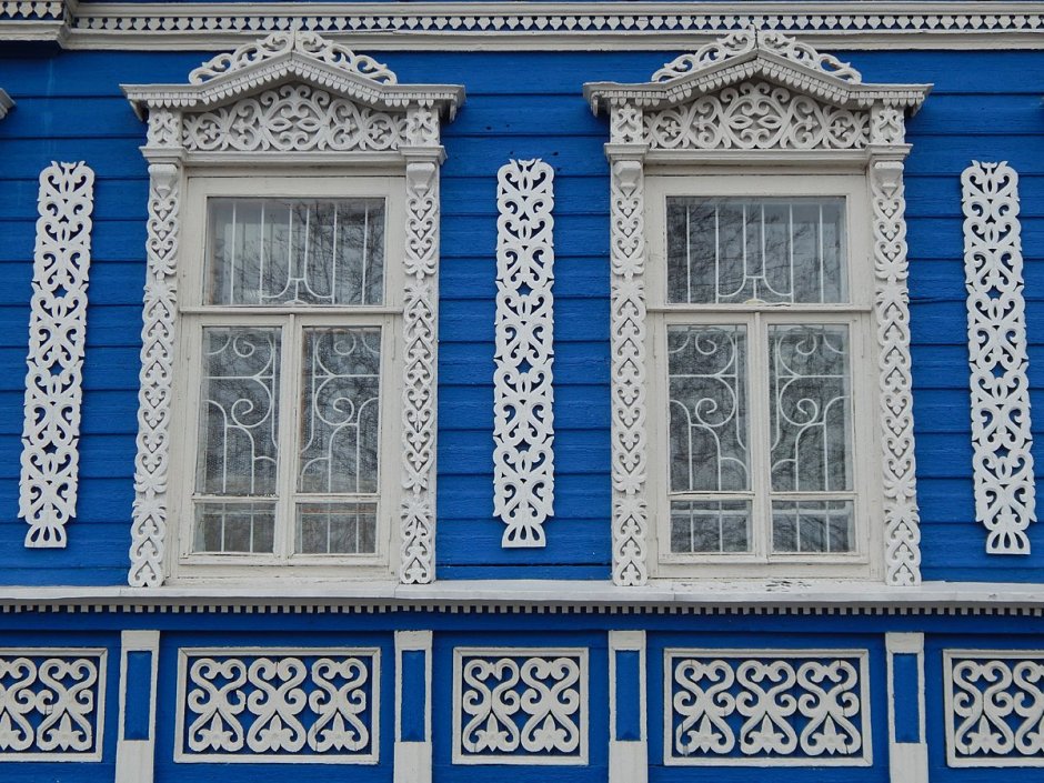 Русская изба наличники