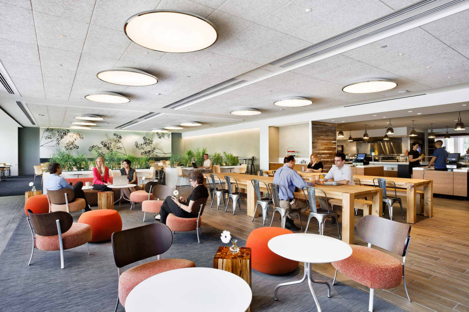 Столовая в БЦ «на Маршала Жукова»