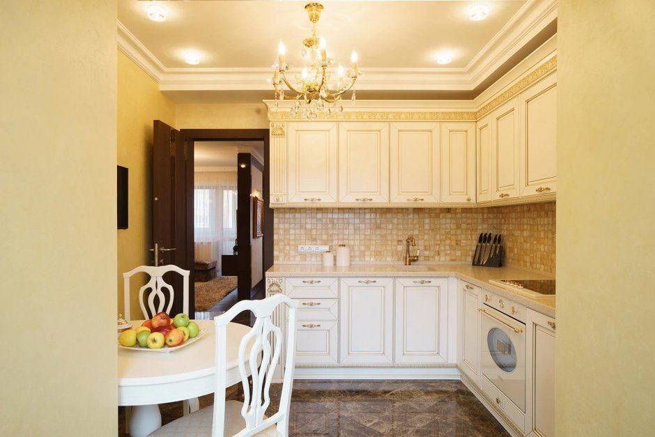 Цвет топленое молоко в интерьере кухни
