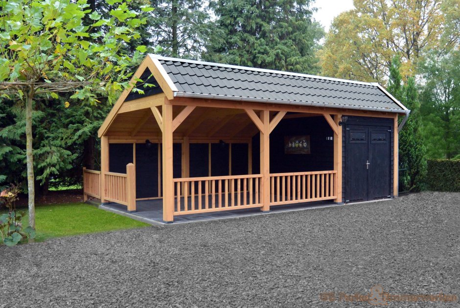 Беседка с хозблоком под одной крышей