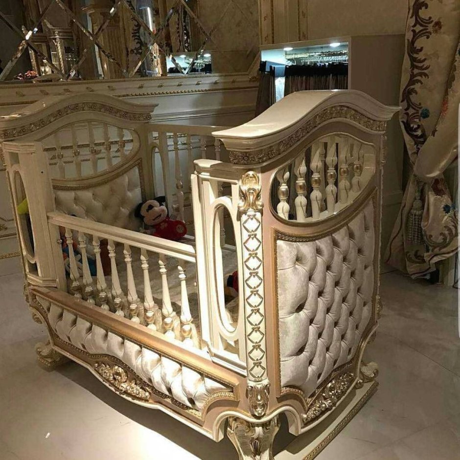 Резные кровати на ЧПУ