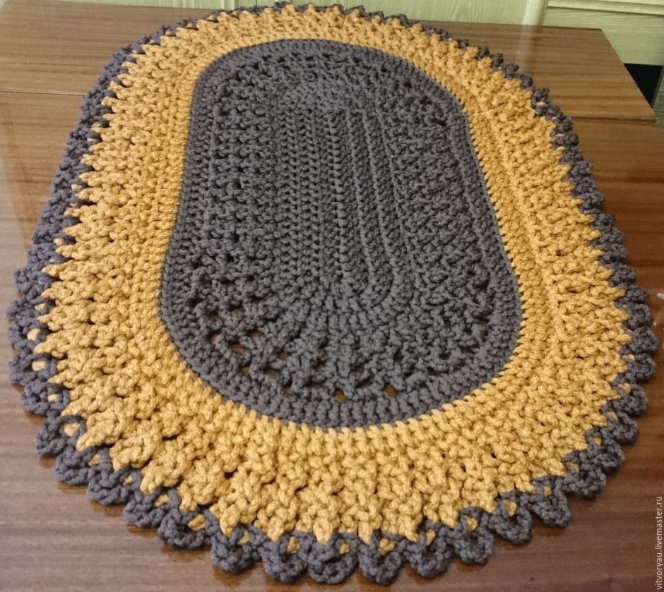Вязаные коврики крючком