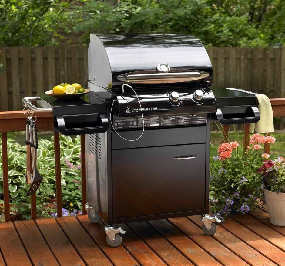 Гриль Вебер на террасе