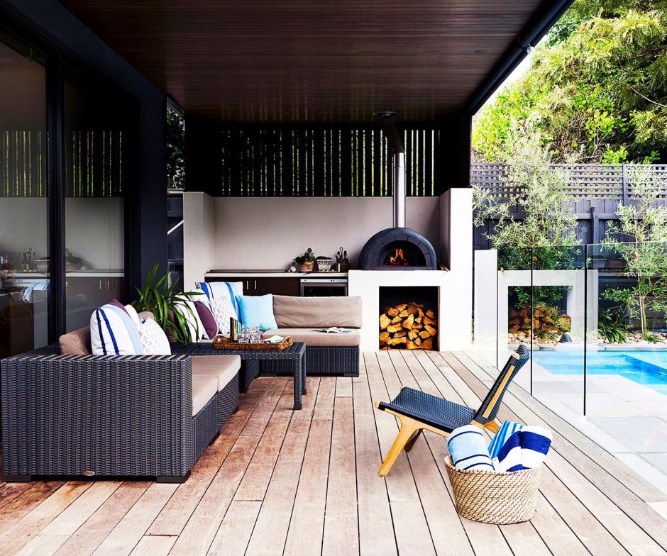 Гриль на террасе