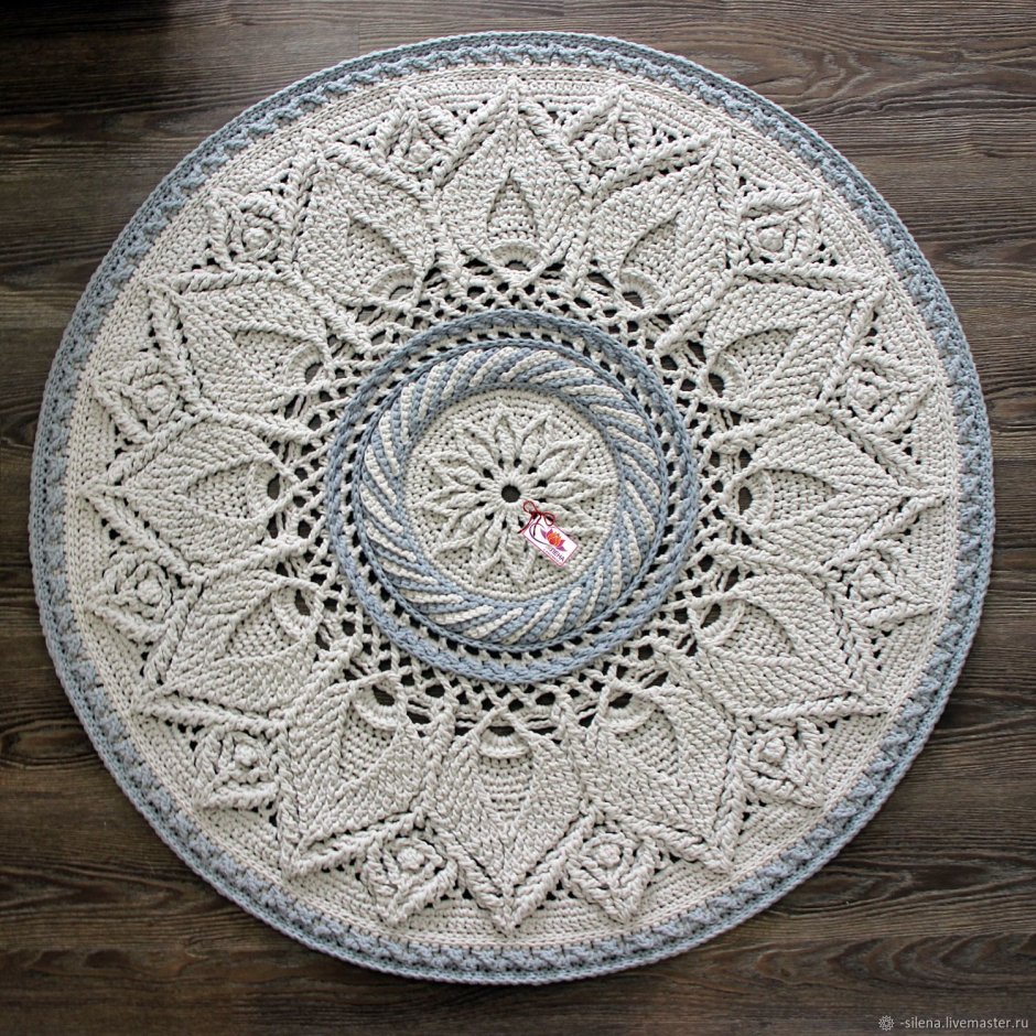 Вязаный ковер Марион