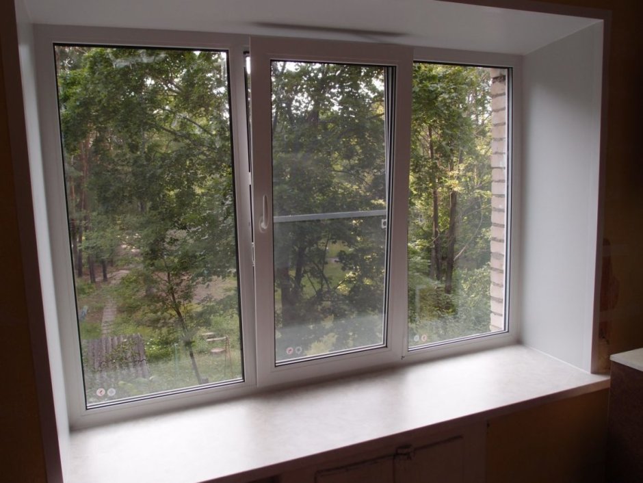 Окно трёхстворчатое 2000х1400