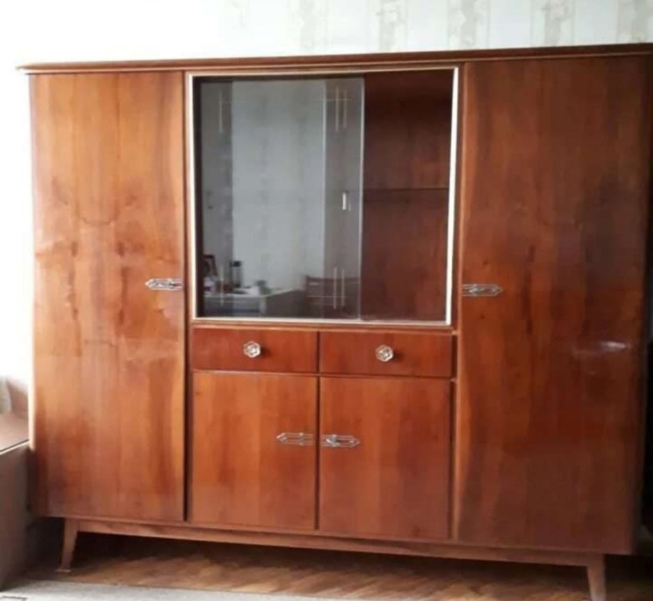 Сервант Хельга ГДР