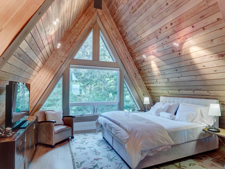 Эндрю Геллер дом шалаш внутри