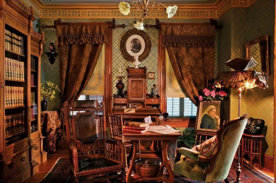 Интерьер в викторианском стиле рояль