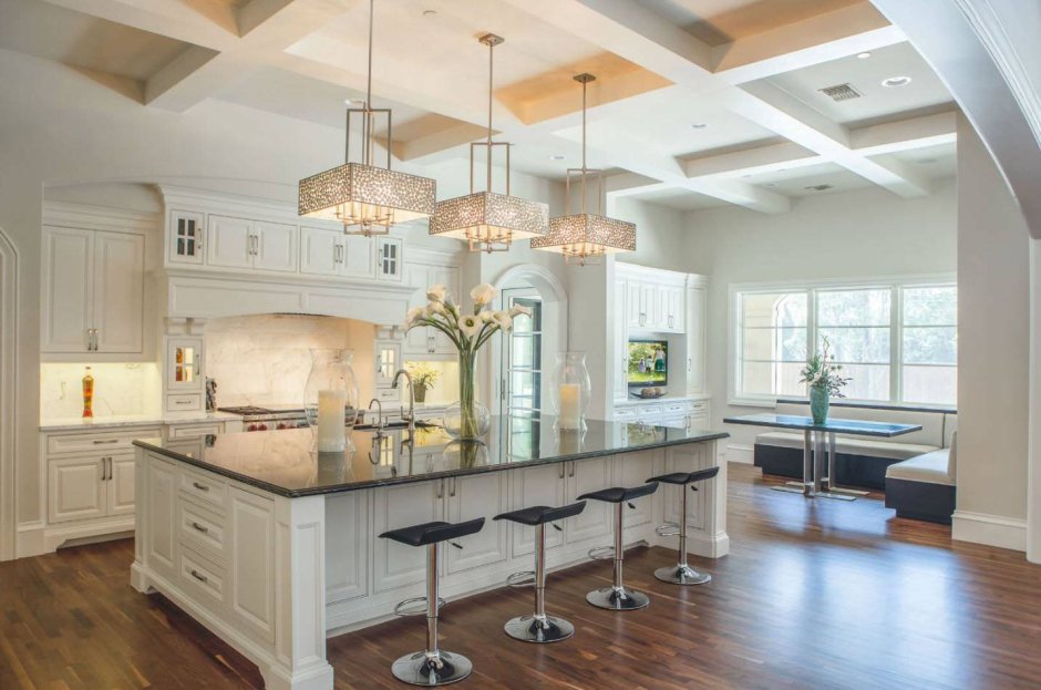 Розетки на фартуке