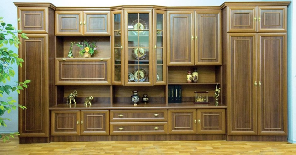 Стенка классическая фабрика Викос