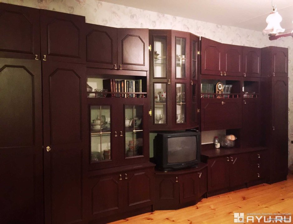 Советские стенки для гостиной